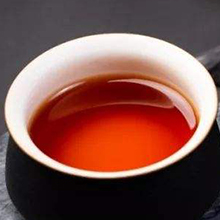 祁门红茶汤色