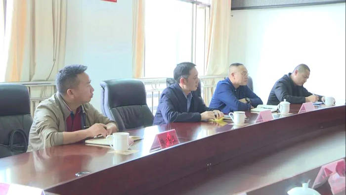 关于云南省农业科学院茶叶产业体系专家组到景谷县指导茶产业发展的热门资讯(1)