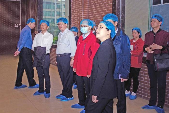 关于梧州市市长钟畅姿调研梧州中茶茶业有限公司的新闻