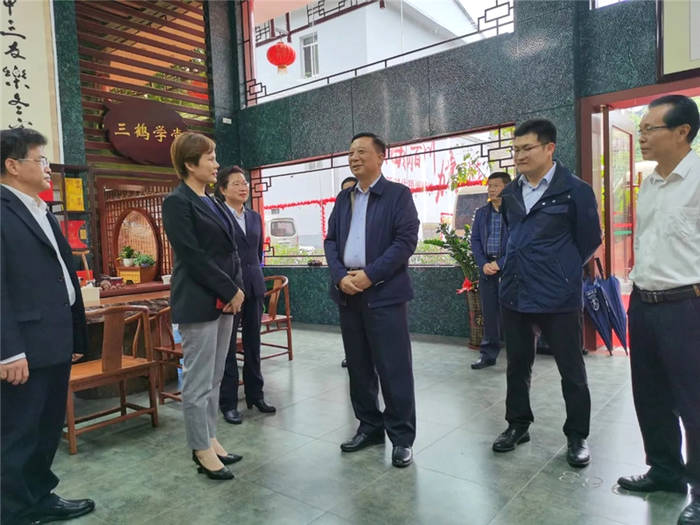 有关于梧州市委副书记蒋海东到企业调研茶产业发展的热门信息