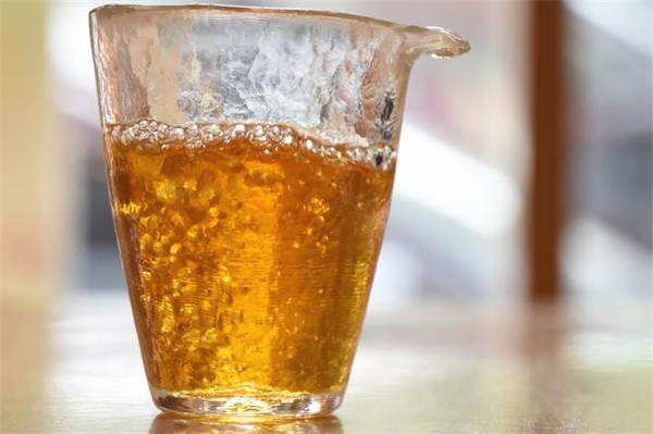 有关于新茶饮与中式茶终将交汇 茶企有哪些新生机会？的最新信息