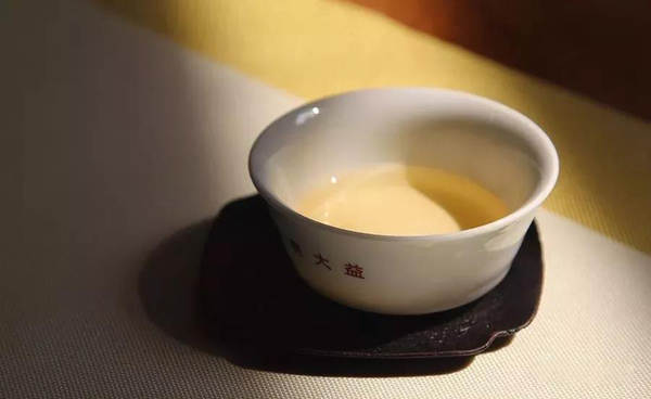 关于大益茶市与高端市场的结合——普洱茶的下一站(上)的信息