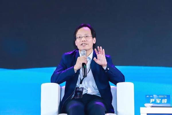 关于『媒眼看国茶』发布中国茶业年度十大事典 院士专家纵论科技赋能茶产业的新闻(3)