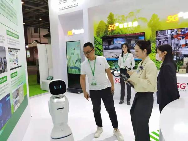 关于从“国展”上可以看到哪些行业趋势?中国茶业和茶品牌如何破局?的新闻(6)