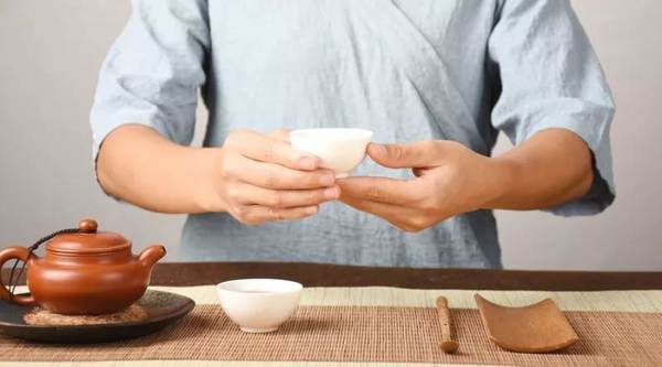 关于警惕!你很可能加入了“野鸡”涉茶组织!的信息(2)