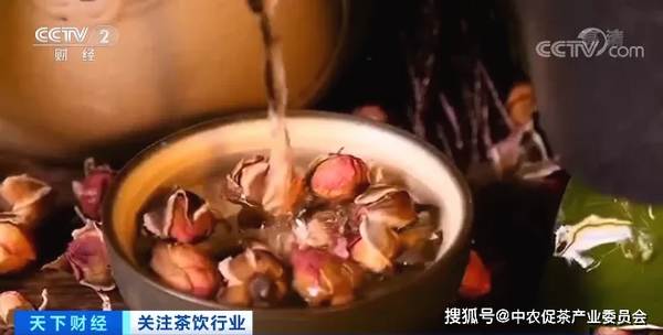 有关于央视财经：巨头纷纷跨界卖奶茶，茶饮店真的是门好生意吗？的资讯(14)