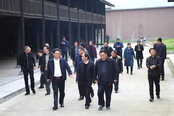 关于安徽:泾县副县长李宏武一行赴安化考察交流茶产业振兴经验的最新资讯(1)