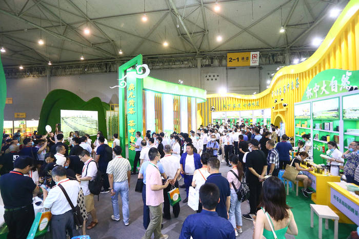 有关于中央1号文件中茶业发展新信号 各地春茶陆续开采上市 福建整治天价茶炒作的热门信息(7)