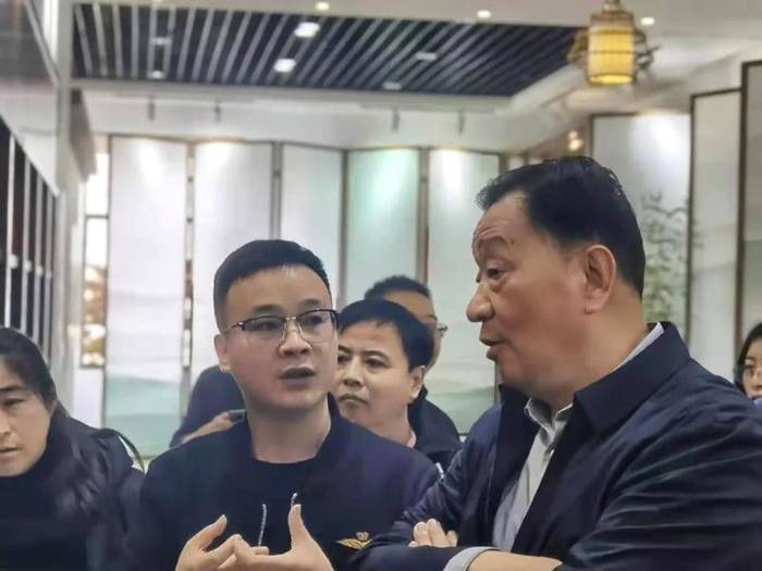 有关于中国茶叶流通协会会长王庆调研日铸茶发展的最新消息(5)