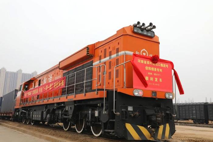 有关于嘿，真香！这趟茶都信阳开出的专列，装满了春天的味道！的热门新闻(1)