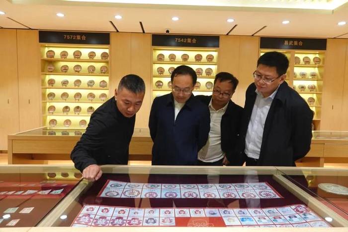 有关于郑艺前往勐海县专题调研茶产业发展 构建西双版纳普洱茶产业新格局的资讯