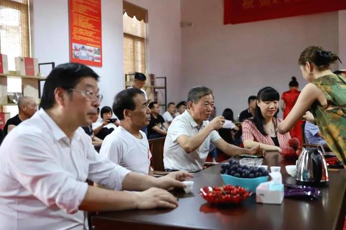 关于2021年首届武夷岩茶春茶交易会圆满闭幕，总成交额突破500万元的热门新闻(24)