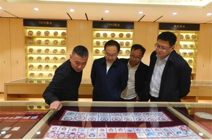 关于“2020中国茶叶出口发展趋势”“古茶首届春茶开采”“白茶涨势明了”的热门新闻(2)