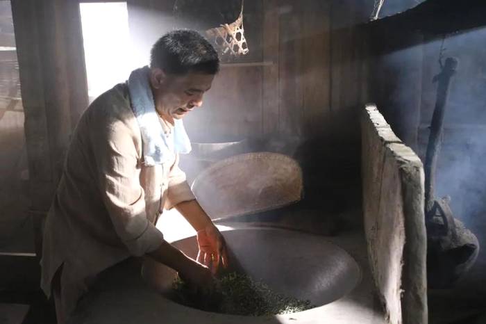 有关于蒙山茶传统制作技艺入选第五批国家级非物质文化遗产代表性项目名录推荐项目名单的热门资讯(1)