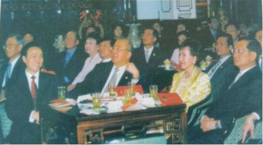 有关于国际茶日，居深山，心自在——大佛龙井品牌创意解读的热门新闻(5)