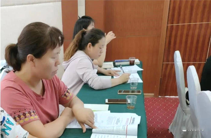 有关于泾阳县举办茯茶生产企业质量溯源体系建设培训会的热门资讯(3)