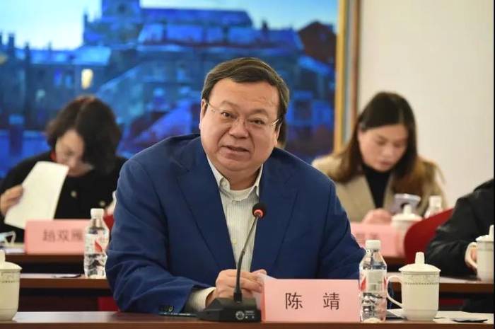 有关于贵州省人大党组书记、副主任慕德贵带队赴上海市开展贵州茶产业招商考察推介的最新信息(7)