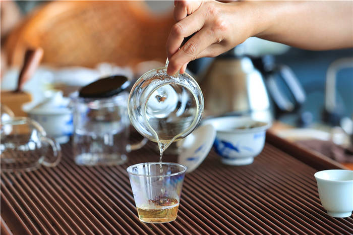 关于一周热门：普洱茶品牌价值73.52亿、七彩云南霸气老班章、北京茶博会即将举行的信息(9)