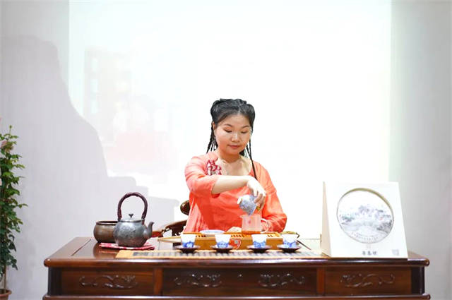 有关于十八罗汉欢聚会-荣昌号520母亲节纪念活动的热门消息(26)