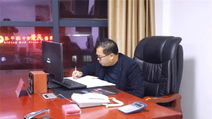 有关于吴琼锋：关注黎平县茶叶发展 认真履职尽责 彰显代表风采的热门信息