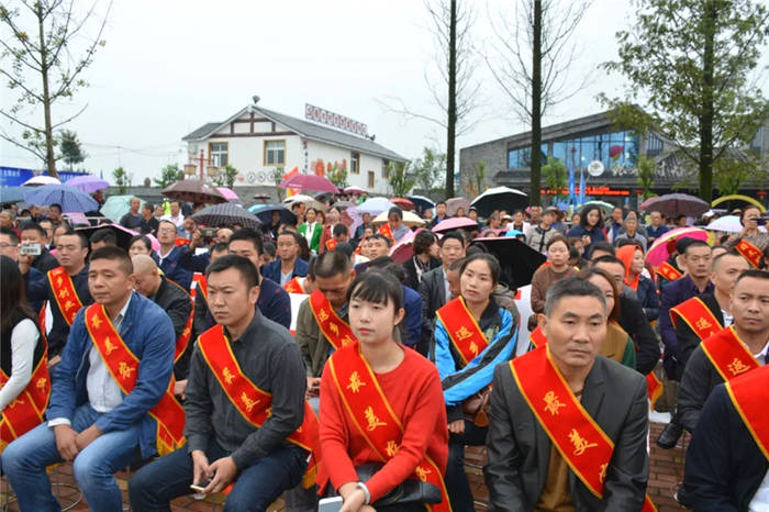 有关于雅安名山：创建天府旅游名县 一片茶叶富裕一方百姓（三）的最新信息(6)