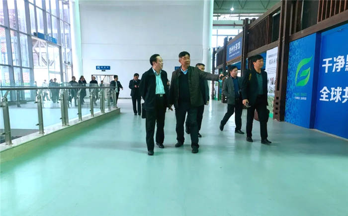 关于贵州:省人大常委会秘书长李三旗来湄潭调度茶博会筹备工作的最新信息(1)