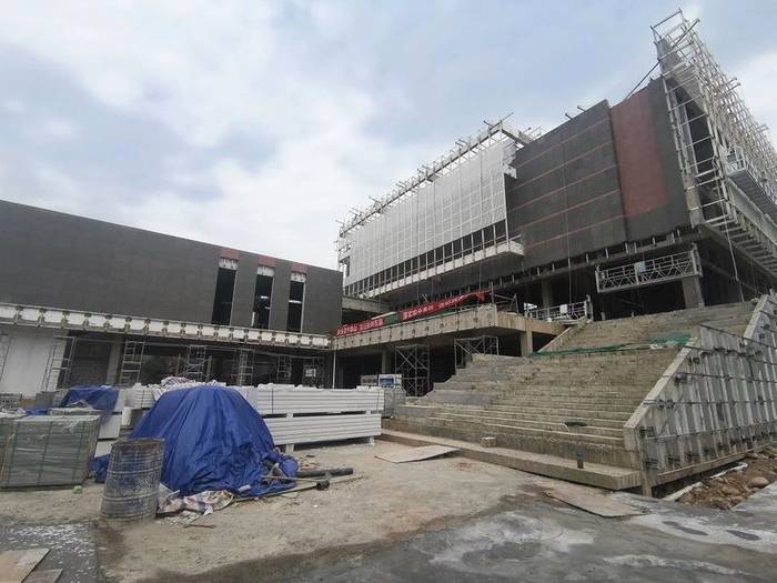 关于四川雅安国家农业科技园区管理委员会对藏茶城重点项目建设进度进行督导的资讯(3)