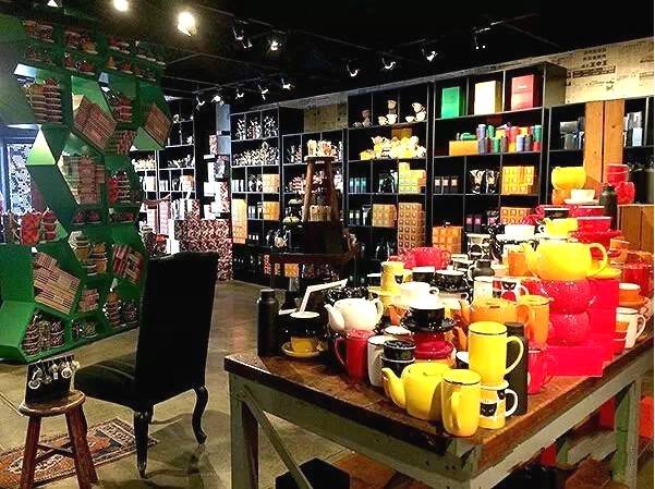 关于史上最贵茶店：估值750亿美金，每月卖出900万杯！的最新消息(4)