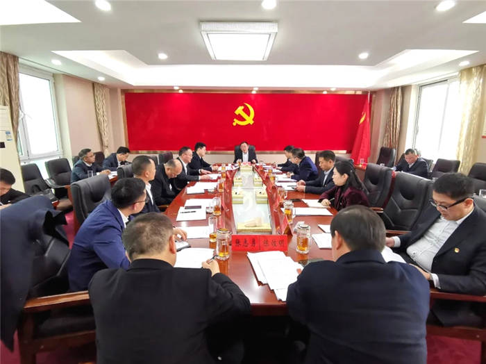 关于湄潭县委召开常委会议,研究部署省茶博会筹备等事宜的热门新闻