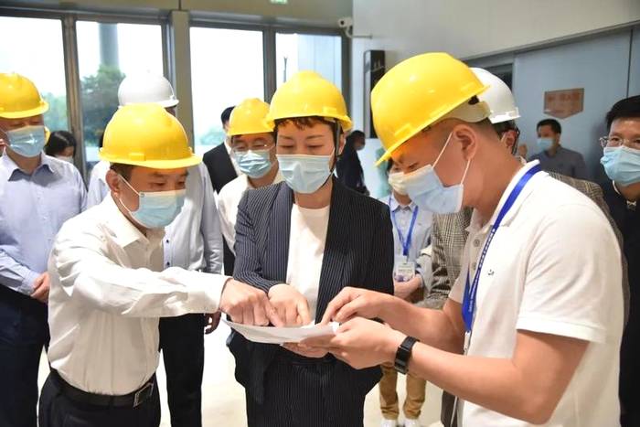 关于佟桂莉检查茶博会现场安全：高水平办好茶事盛会 全方位展示茶都风采的热门新闻(1)