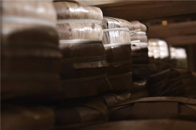 有关于普洱茶投资分析： 新统计的云南库存 普洱茶仓储市场之我见的消息