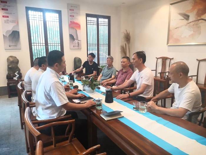 有关于四川省茶叶行业协会一行赴四川蒙顶山跃华茶业集团有限公司调研的最新消息(3)