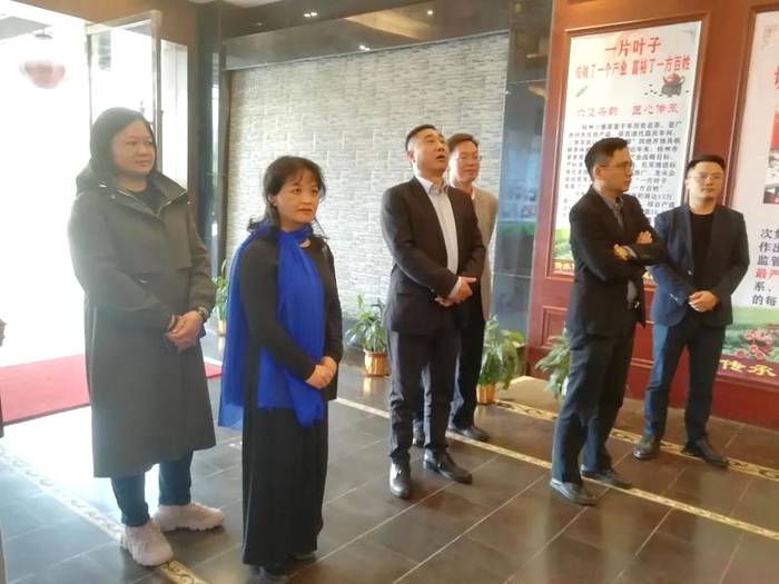 关于巴西巴中友好合作协会、文莱广西总商会到梧州考察六堡茶产业的热门新闻(1)