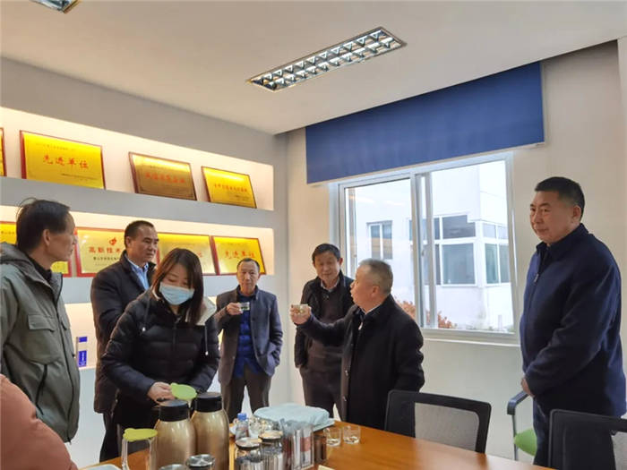 关于安徽：六安市茶协赴黄山考察交流茶产业发展的信息(6)