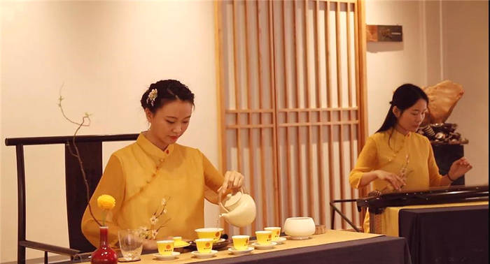 有关于塔吉克斯坦驻华大使佐希尔·萨义德佐达一行莅临云鼎柑普的信息(5)