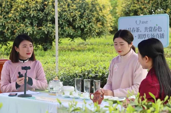 有关于3个小时卖了30多万!淘优卖为湄潭直播带货的热门信息