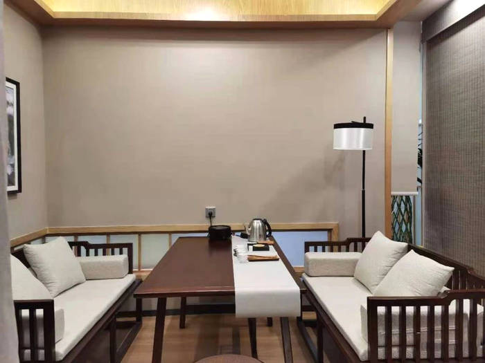 关于中国共产党历史展览馆配套“秦岭茶食”试营业,这几款陕茶进驻!的新闻(6)