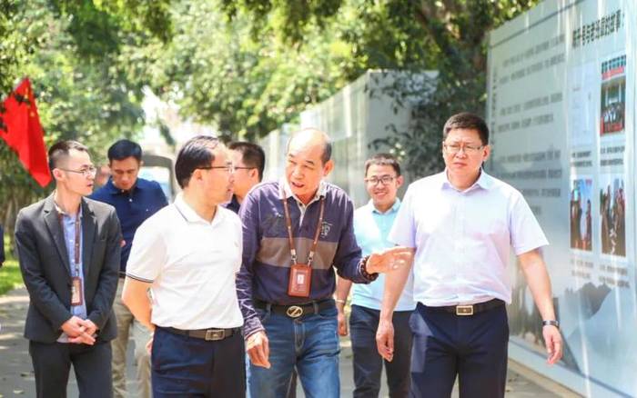 有关于郑艺前往勐海县专题调研茶产业发展 构建西双版纳普洱茶产业新格局的资讯(3)