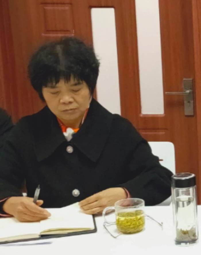 关于大佛龙井正式启动使用农产品“双标”授权仪式的热门资讯(2)