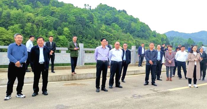 关于贵州省政协农业农村委来湄潭调研农产品深加工和品牌建设的最新信息(4)