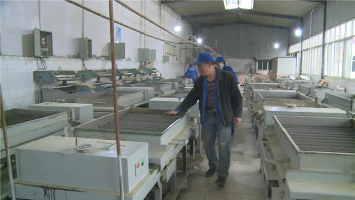 有关于雅安名山:总岗山下茶飘香 前进镇茶企抢抓黄金时节生产名优春茶的新闻(1)