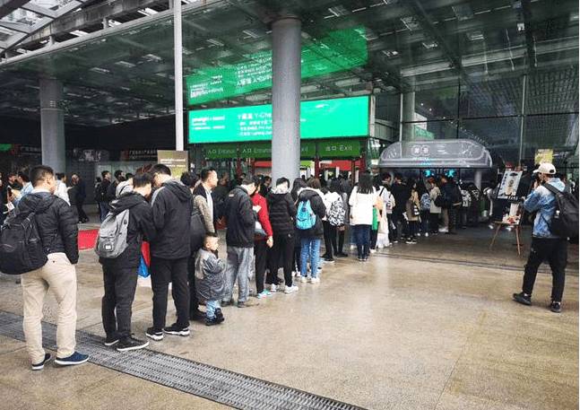 关于新中式茶饮赛道广阔,美茶成为行业“吸睛茶”的最新资讯(2)