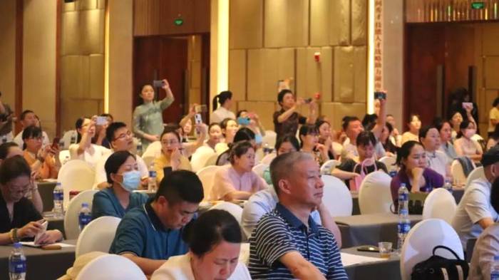 有关于全力推进五彩湘茶职业技能体系建设湘茶职培师资库正式启动的最新消息(3)