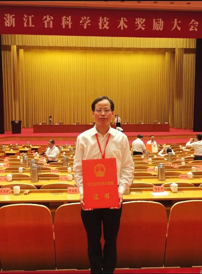 有关于相关研究获评一等奖！夏秋茶的“春天”来了么？的热门信息(3)