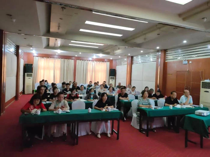 有关于泾阳县举办茯茶生产企业质量溯源体系建设培训会的热门资讯(2)