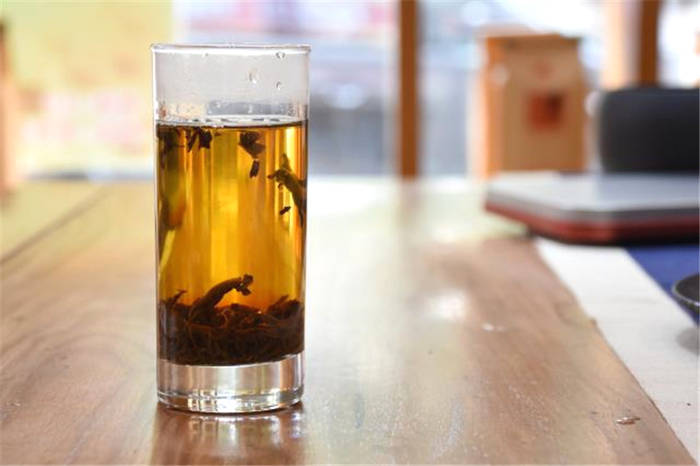 关于1-11月中国茶叶出口情况 茶系青年95后新消费 茶叶快消化发展的资讯(4)