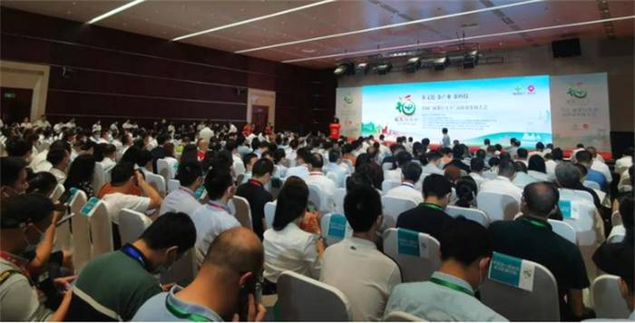 有关于“研讨云茶产业绿色发展”“泸州打造特早茶产业”“济南茶博会”的热门信息