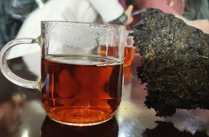 关于“两会”理事考察学习“乡雨”“更香”“骆驼九龙”茶企的信息(12)