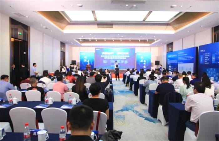 有关于一周速读：茶产业发展大咖有话说、茶博会茶叶交易额63.9亿、专家探讨年份茶的热门资讯(8)