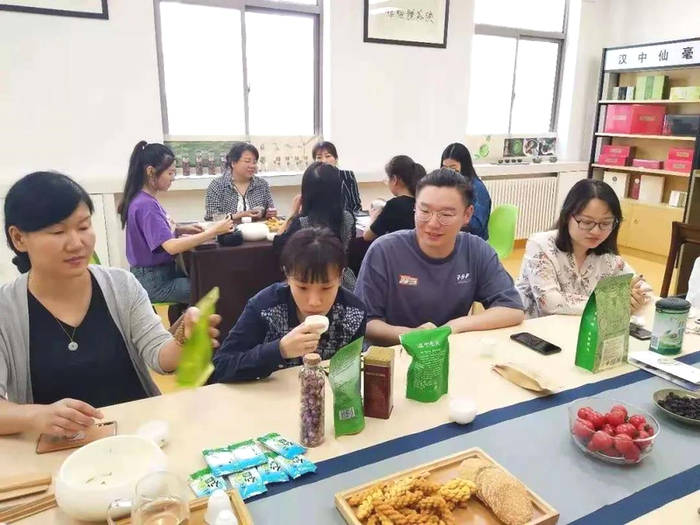 关于以茶育人 让校园成为茶文化推广的主阵地的热门新闻(5)